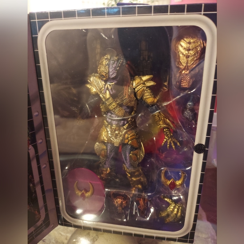 PREDATOR LASERSHOT PREDATOR THE ULTIMATE ALIEN HUNTER  / NECA - Picture 2 of 4